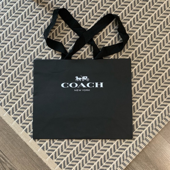Coach black bag - Picture 4 of 4